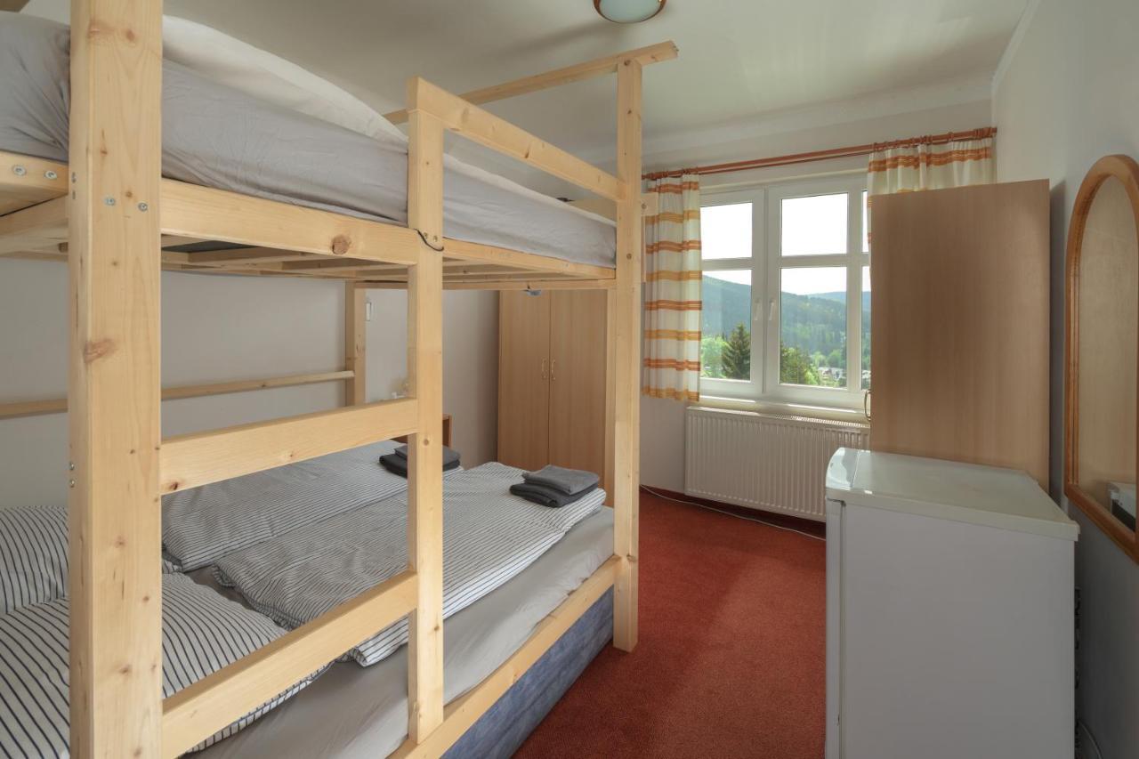 Špindlerŭv Mlýn Astoria Inn מראה חיצוני תמונה