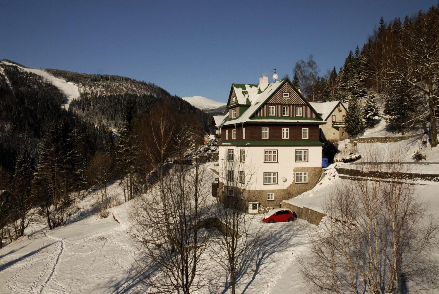 Špindlerŭv Mlýn Astoria Inn מראה חיצוני תמונה